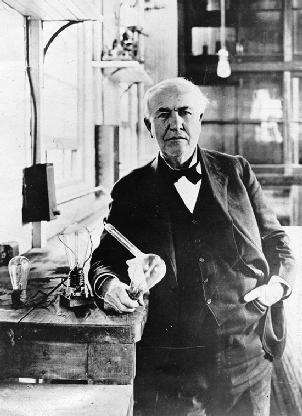 Bron foto: https://nl.wikipedia.org/wiki/Thomas_Edison#/media/Bestand:ThomasEdison.jpg